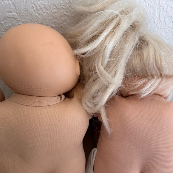 Two Cabbage Patch Kids Dolls - Picture 2 of 4